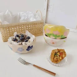 Plates u0026 More Küche & Esszimmer-Salatschüssel-Set aus Keramik – 135 oz, schönes Unterglasur-Design