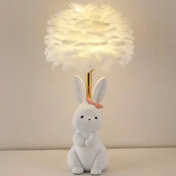 Illuminate Home Beleuchtung-Schicke Tischlampe mit Kaninchenfedern – dekorative Akzentbeleuchtung