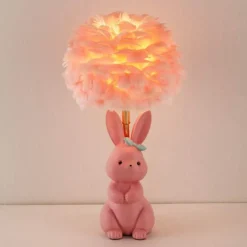 Illuminate Home Beleuchtung-Schicke Tischlampe mit Kaninchenfedern – dekorative Akzentbeleuchtung