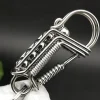Trail Tech Outdoor-Gadgets|Outdoor-Artikel-Schlüsselanhänger aus mattiertem Edelstahl – elegantes Eisenwebdesign
