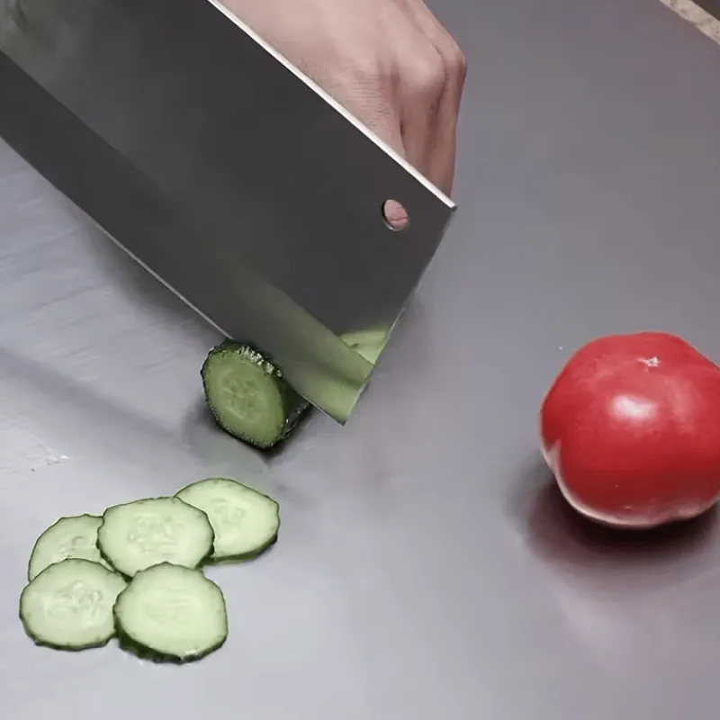 Tom Küche & Esszimmer-Schneidebrett aus Edelstahl – robuster Hackklotz für Obst, Gemüse und Fleisch