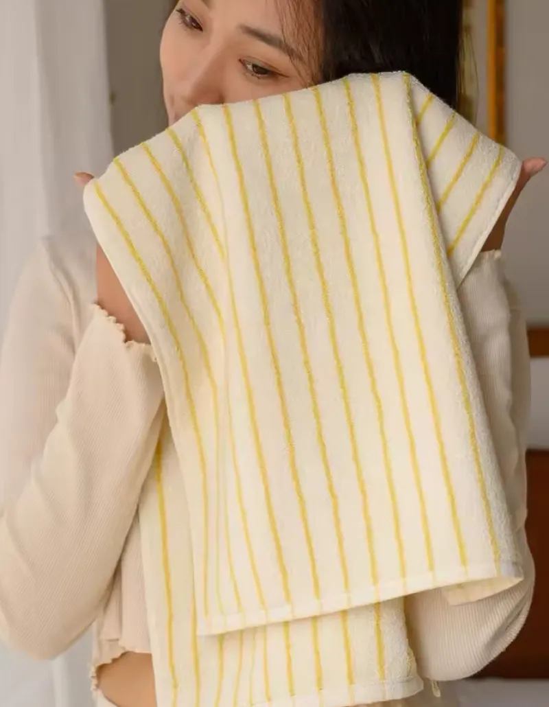 Aqua Essence Badezimmer-Schnelltrocknendes Ananas-Handtuch – Tropisches Strandhandtuch