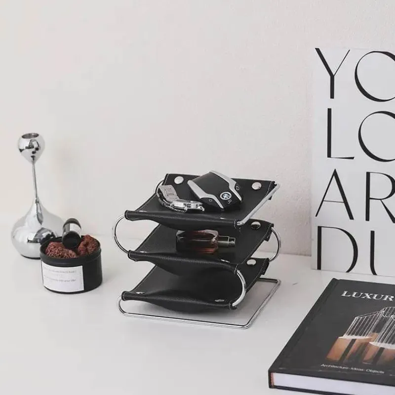 The Finishing Touch Wohndeko-Schreibtisch-Organizer aus Leder – Büroaufbewahrung im Oxford-Stil