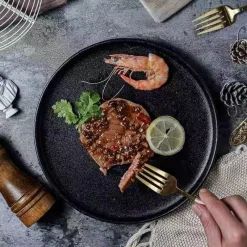 Elegance at the Table Küche & Esszimmer-Schwarzer Keramik-Essteller – Steak-Salat-Mittagessentablett für Restaurantgeschirr