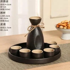 Elegance at the Table Küche & Esszimmer-Schwarzer Weinwärmer aus Keramik für Sake – handgefertigtes japanisches Design