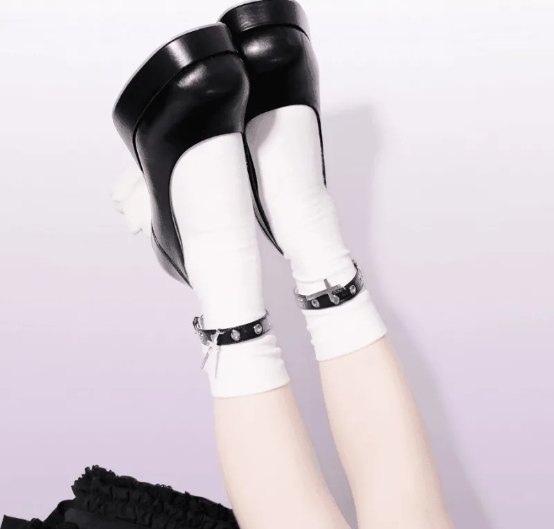 Damen Wilderness Haven Damenschuhe-Süße Geister High Heels - Gruselige Ausgehschuhe