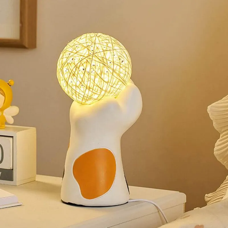 Illuminate Home Beleuchtung-Sepak Takraw Balllampe – Dekorative Sport-Schreibtischleuchte