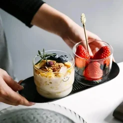 Plates u0026 More Küche & Esszimmer-Smiley-Herz-Glasbecher-Set – 300 ml, Trinkgeschirr für Tee und Kaffee