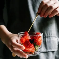 Plates u0026 More Küche & Esszimmer-Smiley-Herz-Glasbecher-Set – 300 ml, Trinkgeschirr für Tee und Kaffee