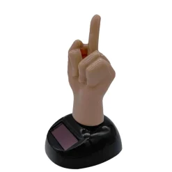 Wild u0026 Free Gear Autozubehör|Automobilindustrie-Solarbetriebenes Mittelfinger-Auto-Armaturenbrett-Dekor – lustiges Auto-Accessoire