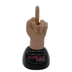 Wild u0026 Free Gear Autozubehör|Automobilindustrie-Solarbetriebenes Mittelfinger-Auto-Armaturenbrett-Dekor – lustiges Auto-Accessoire