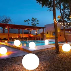 Ember u0026 Ivy Beleuchtung-Solar-LED-Gartenkugelleuchte - Wasserdichtes, glänzendes Monddekor