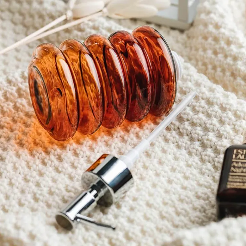 The Bath Nook Badezimmer-Spiral Glass Soap Dispenser - Stylish Bath Accessory