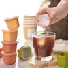 The Cozy Mug Küche & Esszimmer-Stapelbares Eiswürfelbereiter-Set – Gefrierschale aus Silikon für einfache Eiswürfel
