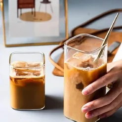 Plates u0026 More Küche & Esszimmer-Stilvoller Kaffeebecher aus Glas – Vielseitiges Trinkgefäß für Tee und Milch