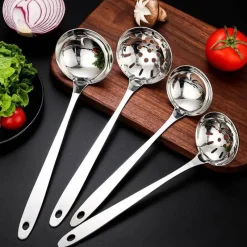 Tom Küche & Esszimmer-Suppenkelle aus Edelstahl mit langem Griff, Sieb – langlebiges Küchenutensil