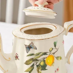 Elegance at the Table Küche & Esszimmer-Tee- und Kaffeeservice aus Keramik – Zitronenteekanne mit goldenem Rand und Untertasse