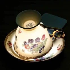 Feast u0026 Flair Küche & Esszimmer-Teegeschirr-Set aus Bone China – Schwarzer Tee, Tasse und Untertasse, Kaffee im französischen Stil