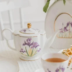 Feast u0026 Flair Küche & Esszimmer-Teegeschirr-Set mit Blumenmuster – Teekanne, Tassen, Untertassen, Zucker, Milchbehälter, Vase, Teller