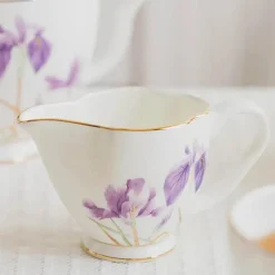 Feast u0026 Flair Küche & Esszimmer-Teegeschirr-Set mit Blumenmuster – Teekanne, Tassen, Untertassen, Zucker, Milchbehälter, Vase, Teller