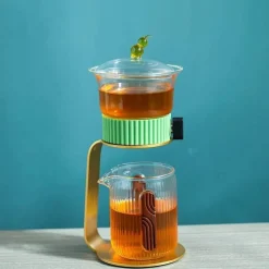 The Decor Haven Küche & Esszimmer-Teekanne aus Glas – Antikes, geheimnisvolles Blattdesign