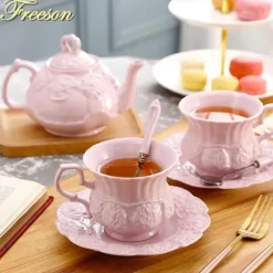 Feast u0026 Flair Küche & Esszimmer-Teekannen- und Tassenset mit rosa Blumenmuster – Britisches Retro-Teeservice aus Keramik