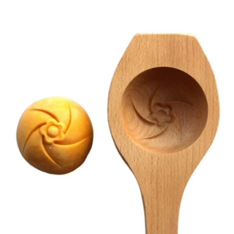 The Culinary Kit Küche & Esszimmer-Teigtaschenformer aus Holz – Mondförmige Form für selbstgemachte Teigtaschen