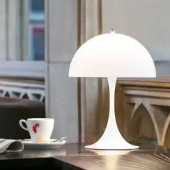 Glow u0026 Shade Beleuchtung-The Refined Jellyfish Table Lamp