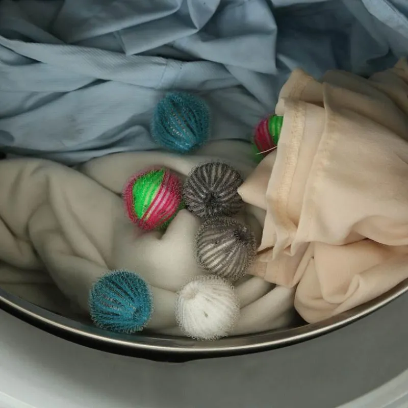 Tranquil Waters Badezimmer-Tierhaarentfernungsball - Mini-Fusselentferner für Kleidung