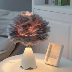 Bright Accents Beleuchtung-Tischlampe aus Federglas – Elegante Beleuchtung für die Inneneinrichtung