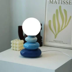 Illuminate Home Beleuchtung-Tischlampe aus gestapelten Steinen – Kreative dekorative Leuchte