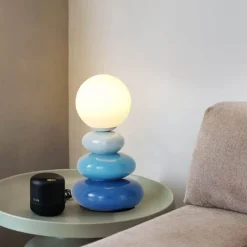 Illuminate Home Beleuchtung-Tischlampe aus gestapelten Steinen – Kreative dekorative Leuchte