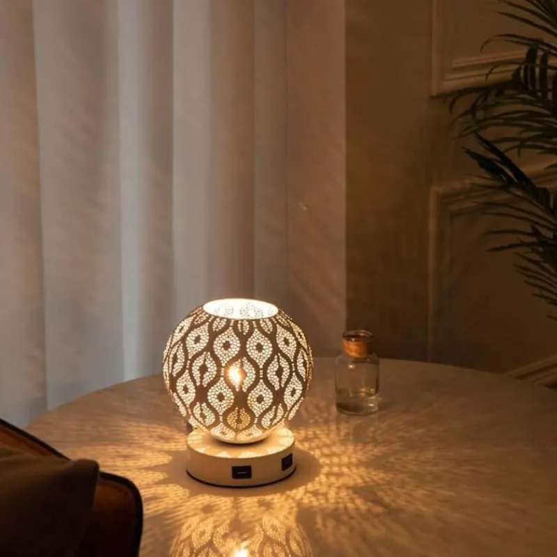 Bright Accents Beleuchtung-Tischlampe aus Schmiedeeisen – Elegante Beleuchtungsvorrichtung für Ihr Zuhause