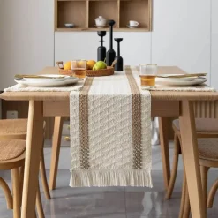 Fine Table Threads Küche & Esszimmer-Tischläufer aus Leinen – Elegante Wohndekoration mit Quasten