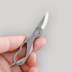 The Outdoor Vault Outdoor-Gadgets|Heimwerkzeuge-Titan-Schlüsselanhängermesser - Mini-faltbares Outdoor-Werkzeug