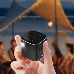 The Decor Haven Gadgets Für Zuhause-Tragbarer 4K-Miniprojektor – Smart Cinema Display