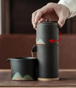 The Cozy Mug Küche & Esszimmer-Tragbares Bergteekanne-Set – Reise-Keramikteekanne mit 3 Tassen