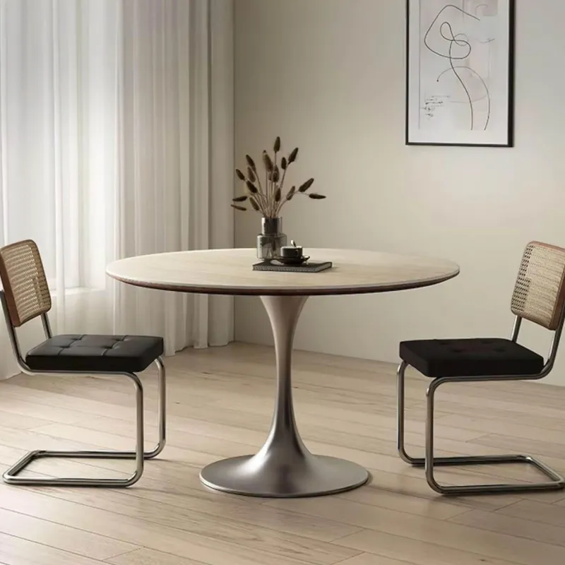 The Lounge Loft Möbel-Travertin Esstisch - Eleganter Natursteintisch