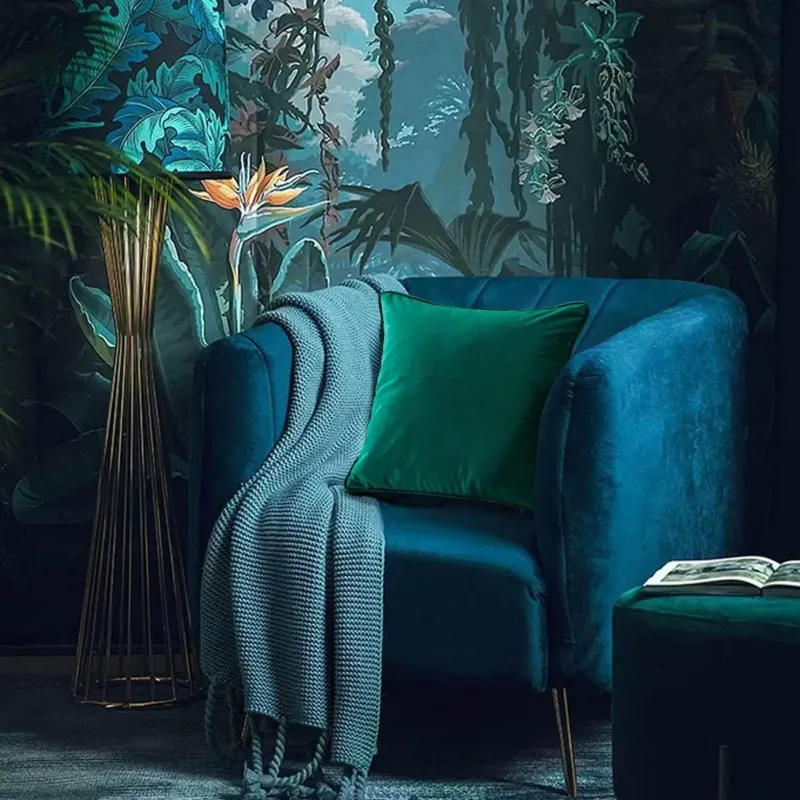 Pillow Haven Bettzeug-Tropischer Kissenbezug aus Samt – Palmenblätter-Tierdruck mit Quasten