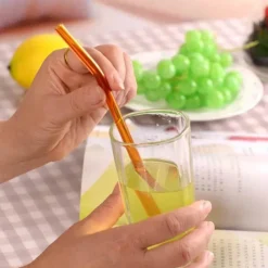 Tom Küche & Esszimmer-Umweltfreundlicher, wiederverwendbarer Trinkhalm aus Glas – farbenfrohes Bar-Accessoire