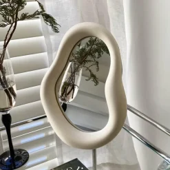 The Finishing Touch Wohndeko-Unendlichkeitsspiegel aus Keramik – Beleuchtetes Wanddekor