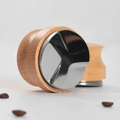Tom Küche & Esszimmer-Verstellbarer Espresso-Stampfer – Edelstahl mit Griff aus Buchenholz