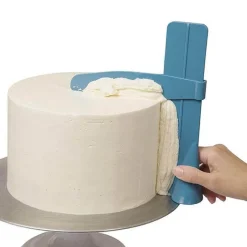 The Culinary Kit Küche & Esszimmer-Verstellbarer Kuchenspatel – Glättungswerkzeug zum Backen