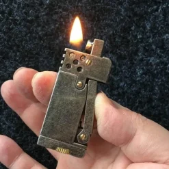Trail Tech Camping-Werkzeuge|Outdoor-Artikel-Vintage Feuerzeug mit seitlicher Zündung – Retro-Flammenwerkzeug