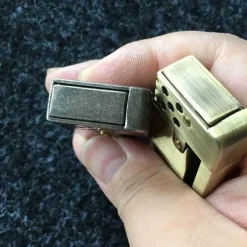 Trail Tech Camping-Werkzeuge|Outdoor-Artikel-Vintage Feuerzeug mit seitlicher Zündung – Retro-Flammenwerkzeug