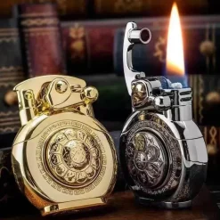 The Outdoor Vault Outdoor-Artikel|Heimwerkzeuge-Vintage Kerosinfeuerzeug - Automatische Drehzündung