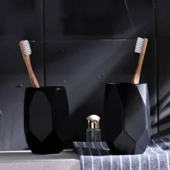 The Bath Nook Badezimmer-Vittoria Bathroom Accessory Set - Elegant Bath Decor Essentials