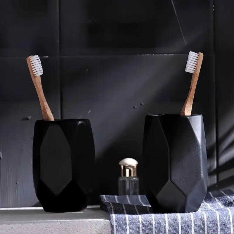 The Bath Nook Badezimmer-Vittoria Bathroom Accessory Set - Elegant Bath Decor Essentials