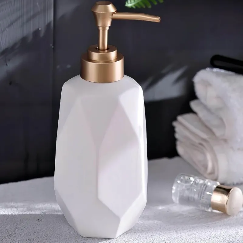 The Bath Nook Badezimmer-Vittoria Bathroom Accessory Set - Elegant Bath Decor Essentials