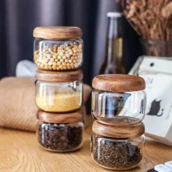 Plates u0026 More Küche & Esszimmer-Vorratsglas aus Glas mit Deckel aus Akazienholz – 300 ml Gewürzbehälter für trockene Lebensmittel